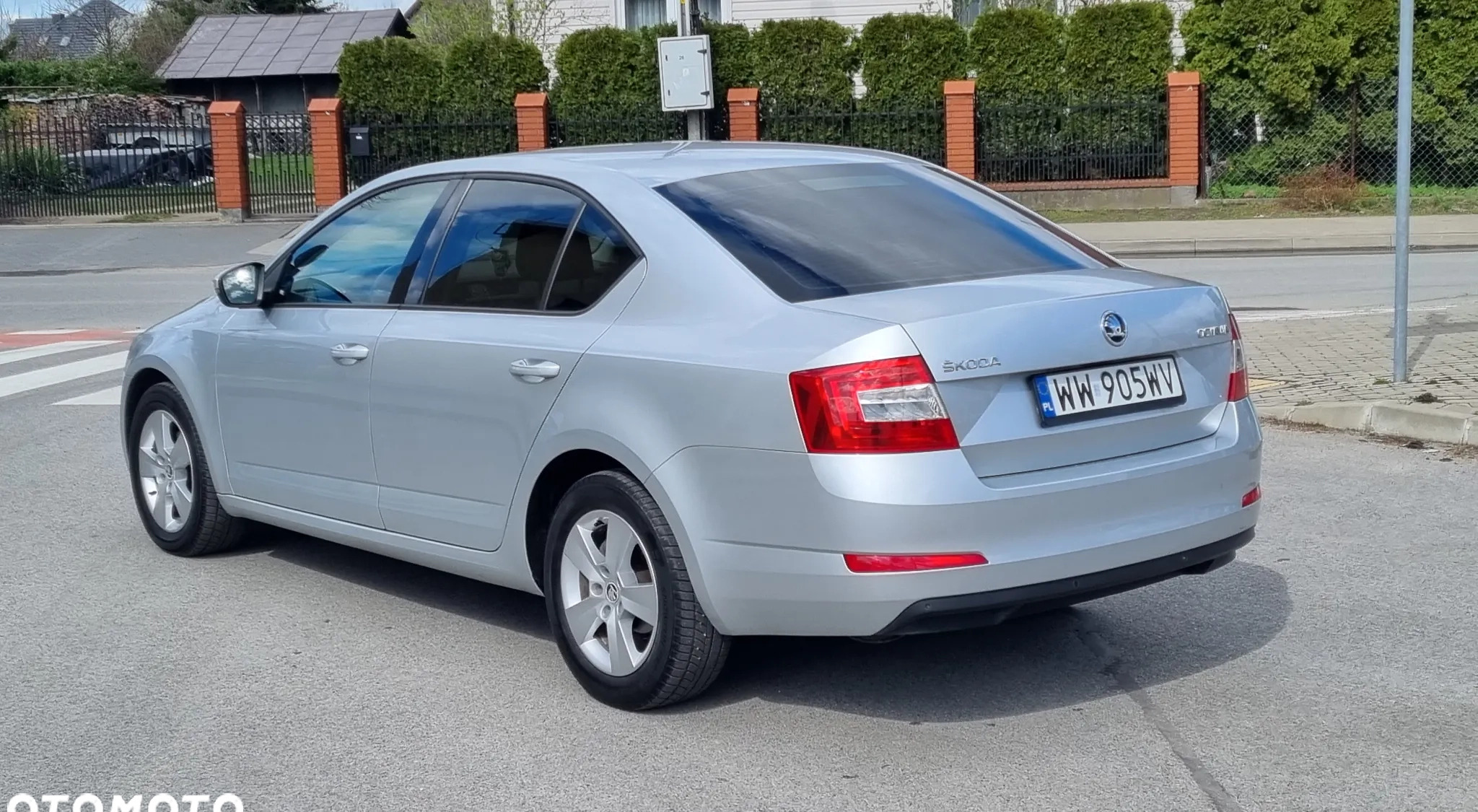 Skoda Octavia cena 29900 przebieg: 277000, rok produkcji 2015 z Reszel małe 379